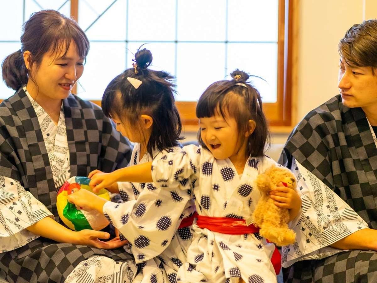 Hatsuneso Shinkan Ureshino Eksteriør bilde